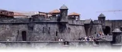 Isla Magica فندق 3*
